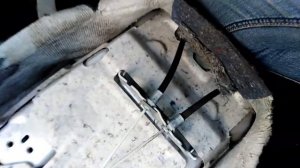 Замена троса ручника TOYOTA CAMRY 40 механика.