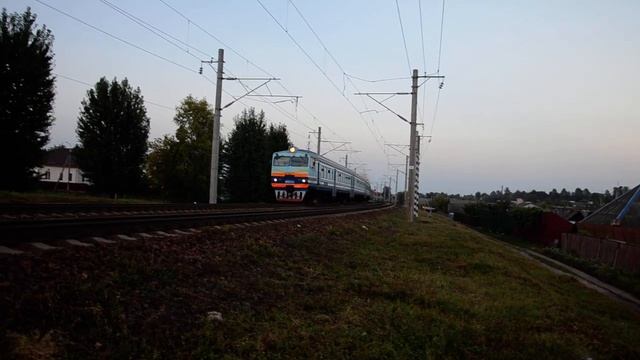 ДРБ1-16+2М62У-0309 с поездом Жлобин-Рабкор на перегоне Бобруйск-Березина.