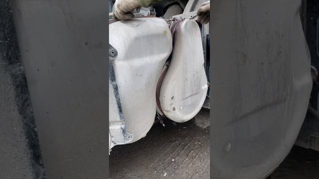 Демонтаж и чистка сажевого фильтра Вольво FH Евро 6 VOLVO FH EURO 6 смотреть онлайн