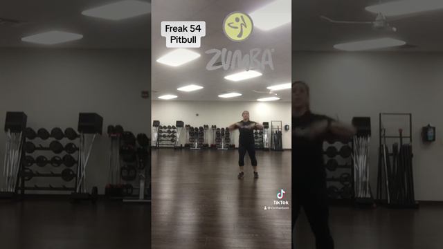 Freak 54 (Freak out) Pitbull Zumba dance Fitness смотреть онлайн