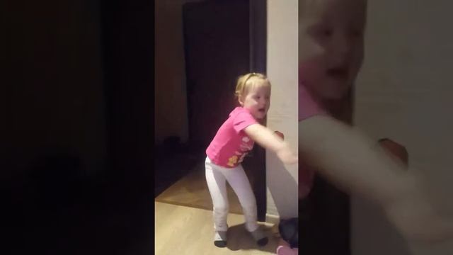 ВЛОГ Стишки!! АДЕЛИНА-МАНДАРИНА  +МАМА 2 марта 2018 г.