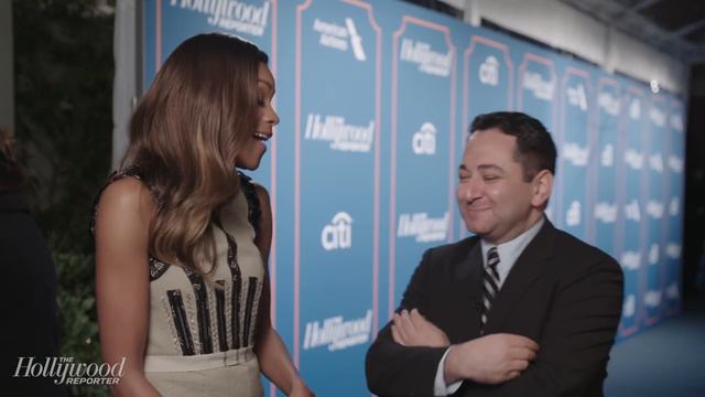 Naomie Harris Was Most Excited to Meet Justin Timberlake | THR Oscar Nominees Night 2017 смотреть онлайн