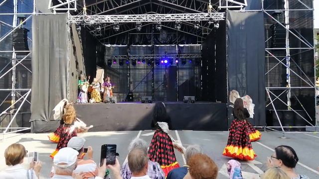 Цыганский танец с шалью - DANCE HAYAT ( Кулишенко Наталия) смотреть онлайн