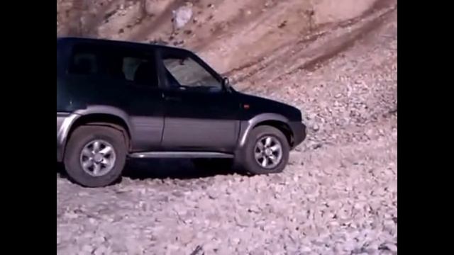 внедорожье#Nissan Terrano месит грязь смотреть онлайн
