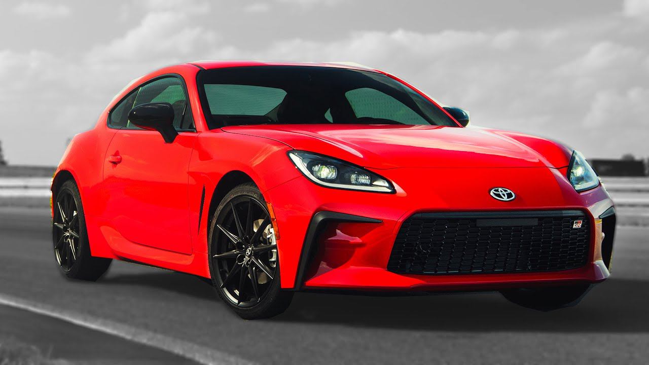 2022 Toyota GR 86 1st look Exterior Interior! смотреть онлайн