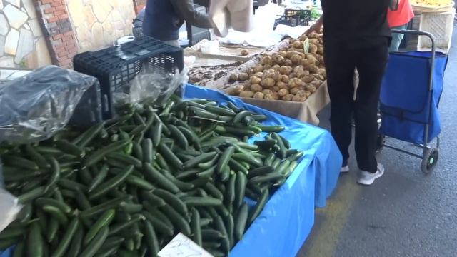 Аланья Какие овощи и фрукты можно купить в мае на рынке в Турции смотреть онлайн