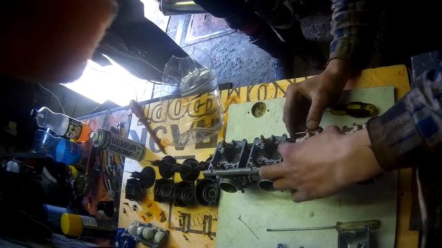 Suzuki bandit600 Карбюраторы . Часть2 -Сборка смотреть онлайн