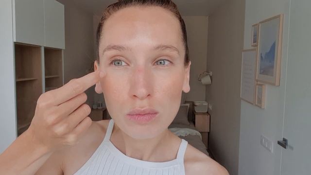 Прием от заломов после сна  Как убрать морщины