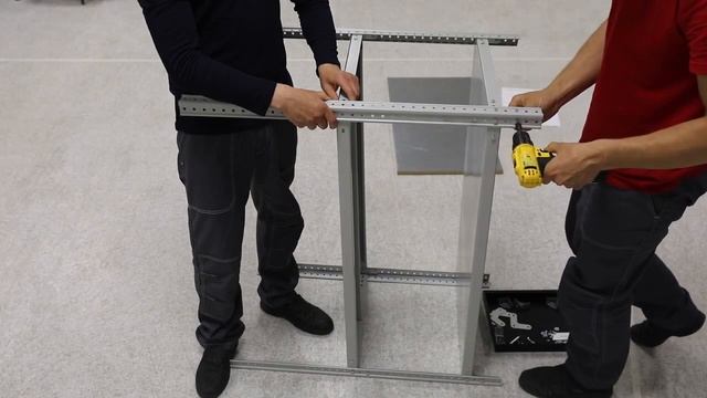 Видео инструкция -Сборка Верстака GARAGE\ WORKBENCH GARAGE ASSEMBLING MANUAL смотреть онлайн