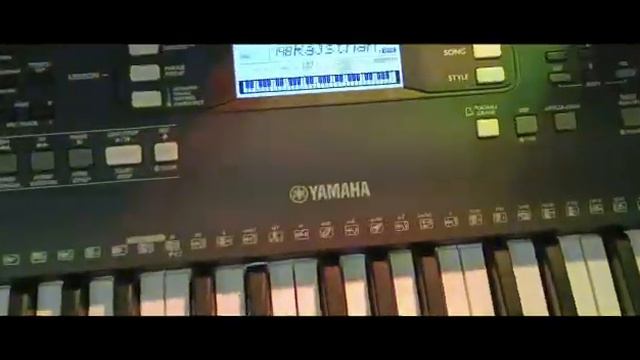 New Yamaha PSR E373 смотреть онлайн