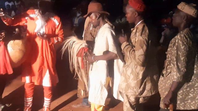 Madou sangare peni peni ka drissa chez Mathieu Doumbia смотреть онлайн