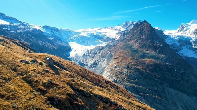 Cette CABANE a une vue Incroyable! || Ferpècle & Cabane de Bricola смотреть онлайн