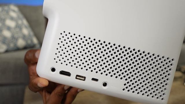 BenQ GP100 Portable Projector: Small Device, Big Picture смотреть онлайн