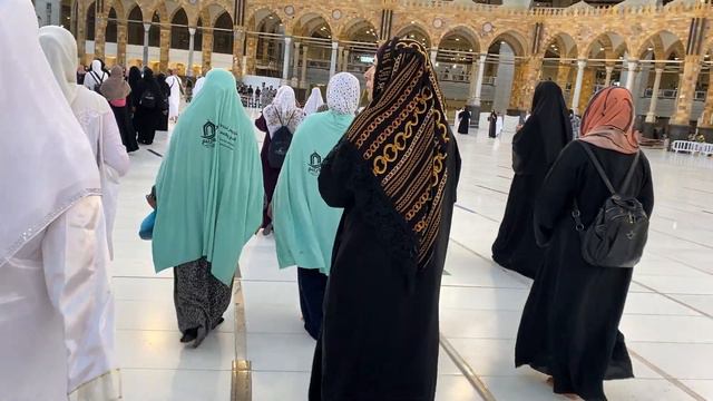 Правительство из разных стран совершает Умра ХАДЖ смотреть онлайн