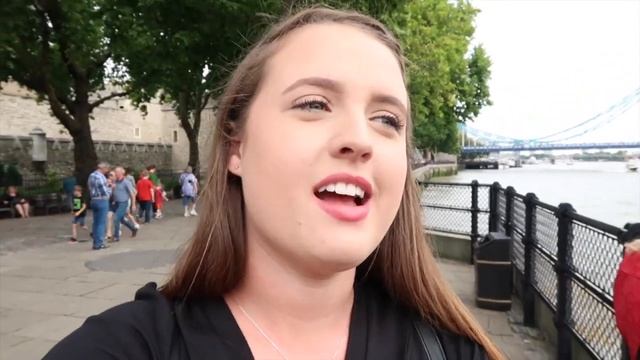 Tourists in London // Westminster Abbey, Tower Bridge, St. Paul's Cathedral, & Hyde Park, смотреть онлайн