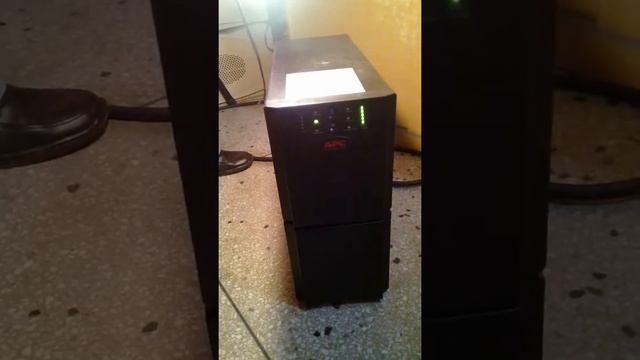 Prueba UPS APC SUA3000 смотреть онлайн