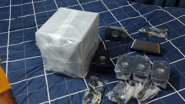#logitech #unboxing Logitech Z906 5.1 Sound Speakers, THX, Dolby & DTS, 1000 W Home Theatre смотреть онлайн