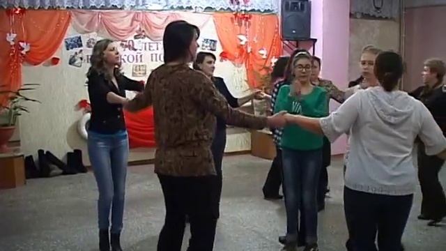 На вечёрки – в сельский клуб смотреть онлайн