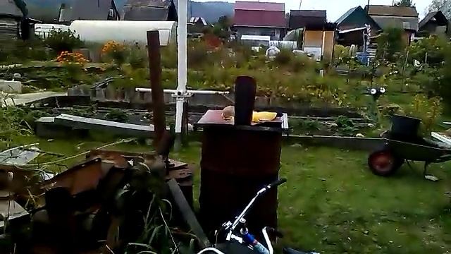 Прокладываю кабель в земле . смотреть онлайн