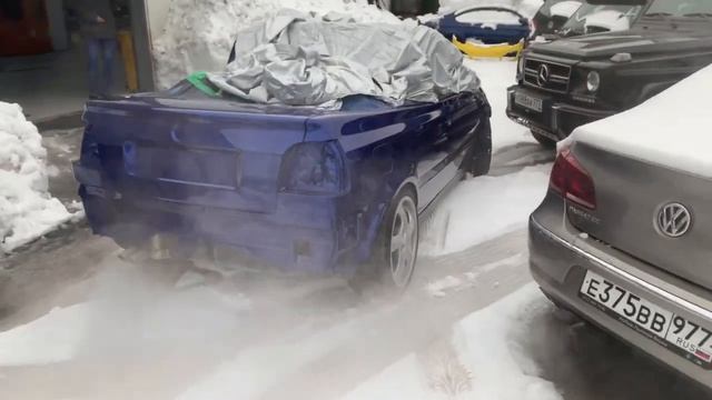 PAINTED VwGolfCabrioVr6Syncro смотреть онлайн