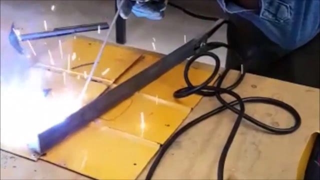 Soldadora Inverter TemeT 270j