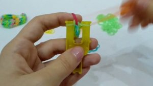 Браслет "ДВОЙНАЯ БЕСКОНЕЧНОСТЬ"из резинок на рогатке