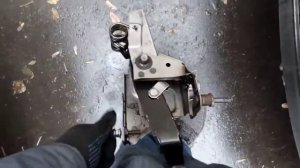 Мазда GH не отходит педаль сцепления до конца!!!