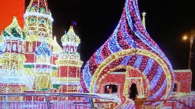 Новый год к нам мчится, скоро все случится смотреть онлайн