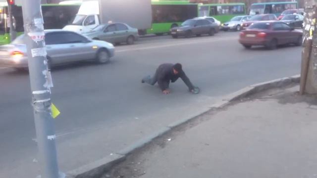 Русские танки уже на Салтовке! смотреть онлайн
