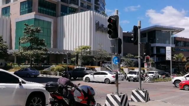 CITY OF MAKATI? смотреть онлайн