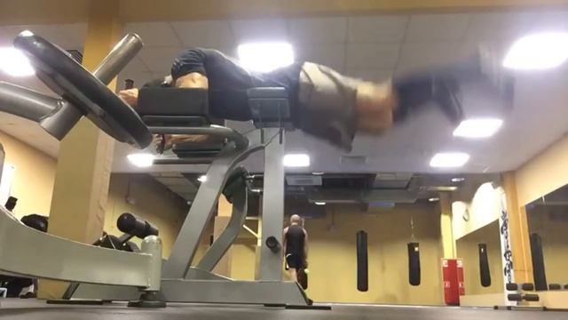 74. ПОХОД В СПОРТЗАЛ ЗАКОНЧИЛСЯ ВАННЫМИ ПРОЦЕДУРАМИ🛀🏽 смотреть онлайн