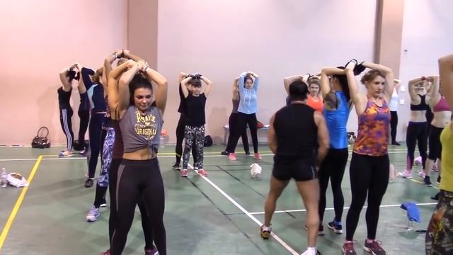 Straighten your stooped back | Bыпрямляем сутулую спину смотреть онлайн