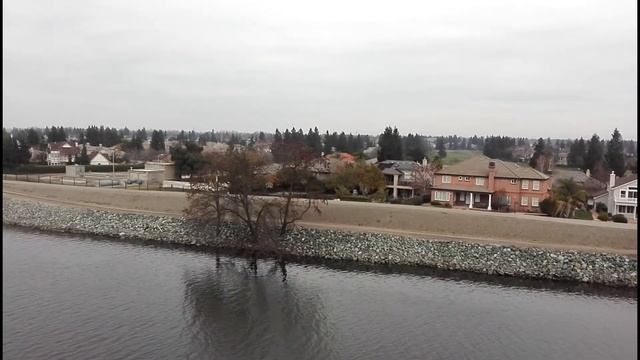 Стоктон частина 2 смотреть онлайн