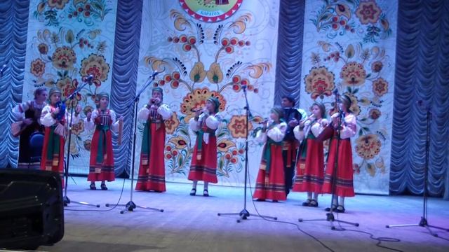 Инструментальное выступление ансамбля "Родничок" смотреть онлайн