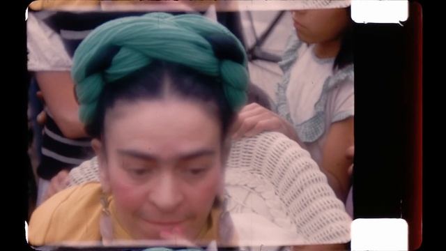 Imágenes rescatadas en el Museo Frida Kahlo, inéditas. (Frida) смотреть онлайн