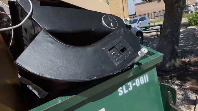 Dumpster Diving In A College Town – I Found So Much In The TRASH!!