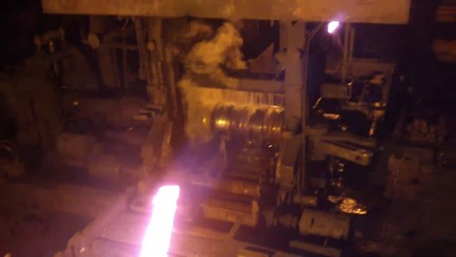 Прокатный Цех металлургического завода. смотреть онлайн