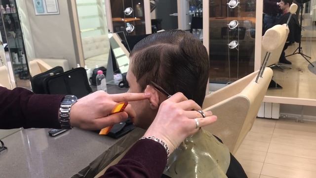 Как стричь Мужскую стрижку ножницами 6 дюймов смотреть онлайн