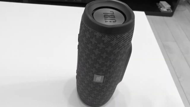 Обзор на портативную колонку JBL Charge 3 смотреть онлайн