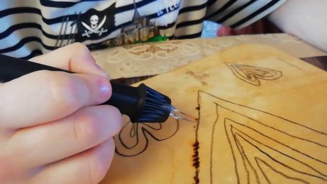 Выжигатель Узор 1 / обзор прибора для выжигания по дереву / распаковка смотреть онлайн