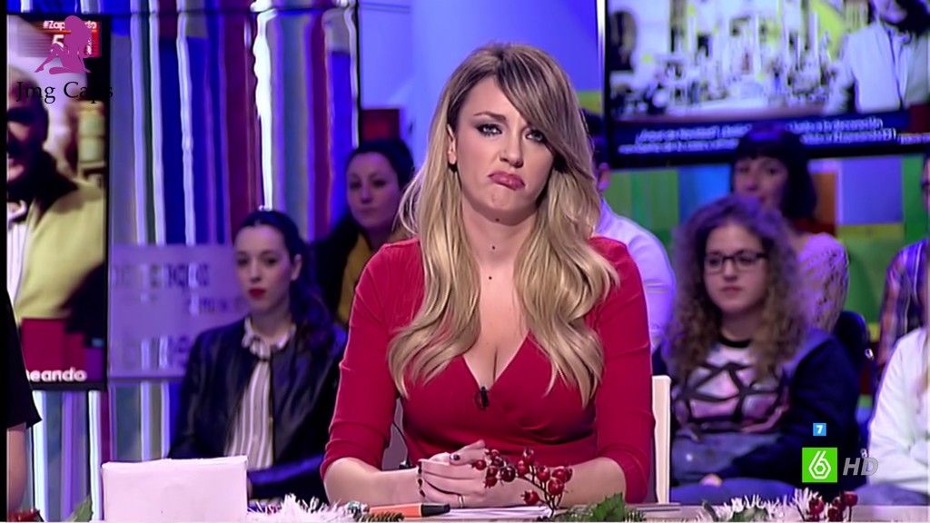 Приколы с репортёрами в прямом эфире... смотреть онлайн