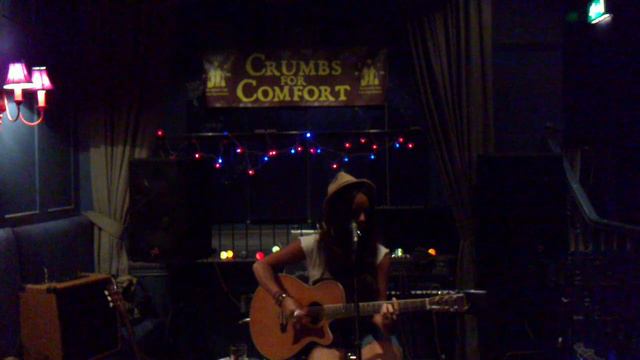 Ria Ritchie - Audrey Hepburn @ Crumbs for Comfort Introducing смотреть онлайн