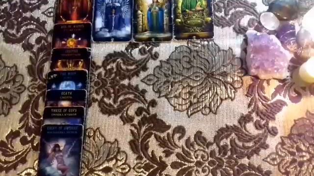 Онлайн-Расклад для Женщин!Изменяет ли мне мой Мужчина,1 часть смотреть онлайн