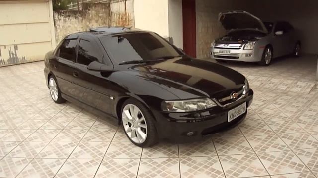 Vectra CD + Aro 17" + DVD Retrátil + Teto Solar + Interior em Couro + Freio ABS смотреть онлайн