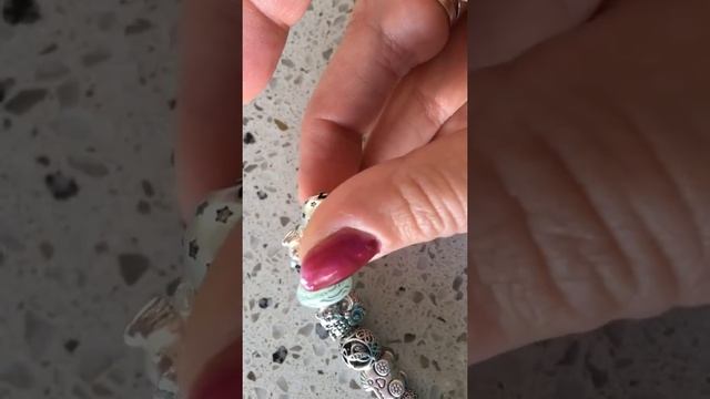 Pandora bracelet broken clasp! смотреть онлайн