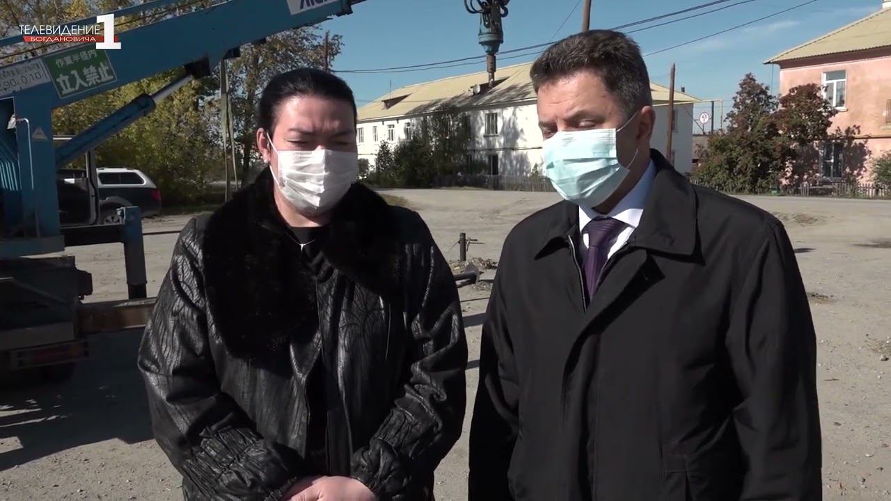 В поселке Полдневое началась установка свай для будущего ФАПа
