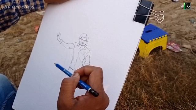 Live Sketch Drawing Baggi Man For BFA Entrance Exam Students