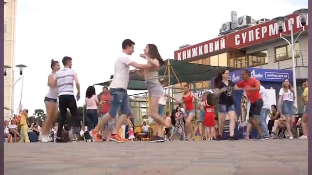 Все про все. Сальса, бачата смотреть онлайн