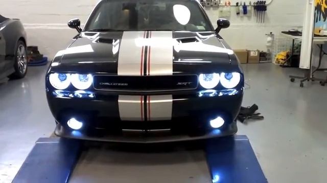 2011 - 2014 Doge Challenger ORACLE Dual Color Red / White SMD Halo Kit смотреть онлайн