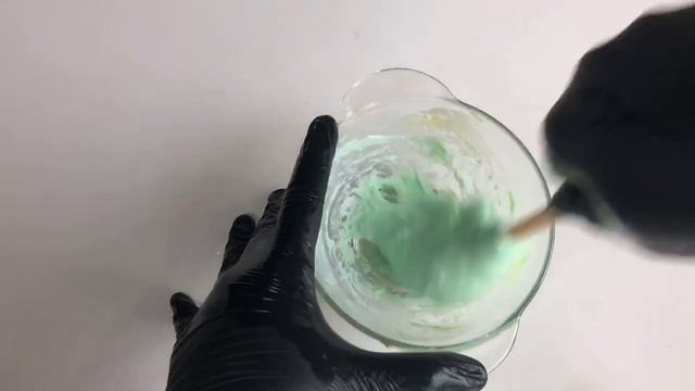 КАК СДЕЛАТЬ СЛАЙМ ДОМА . СЛАЙМ ЛЁГКИЙ СПОСОБ. смотреть онлайн